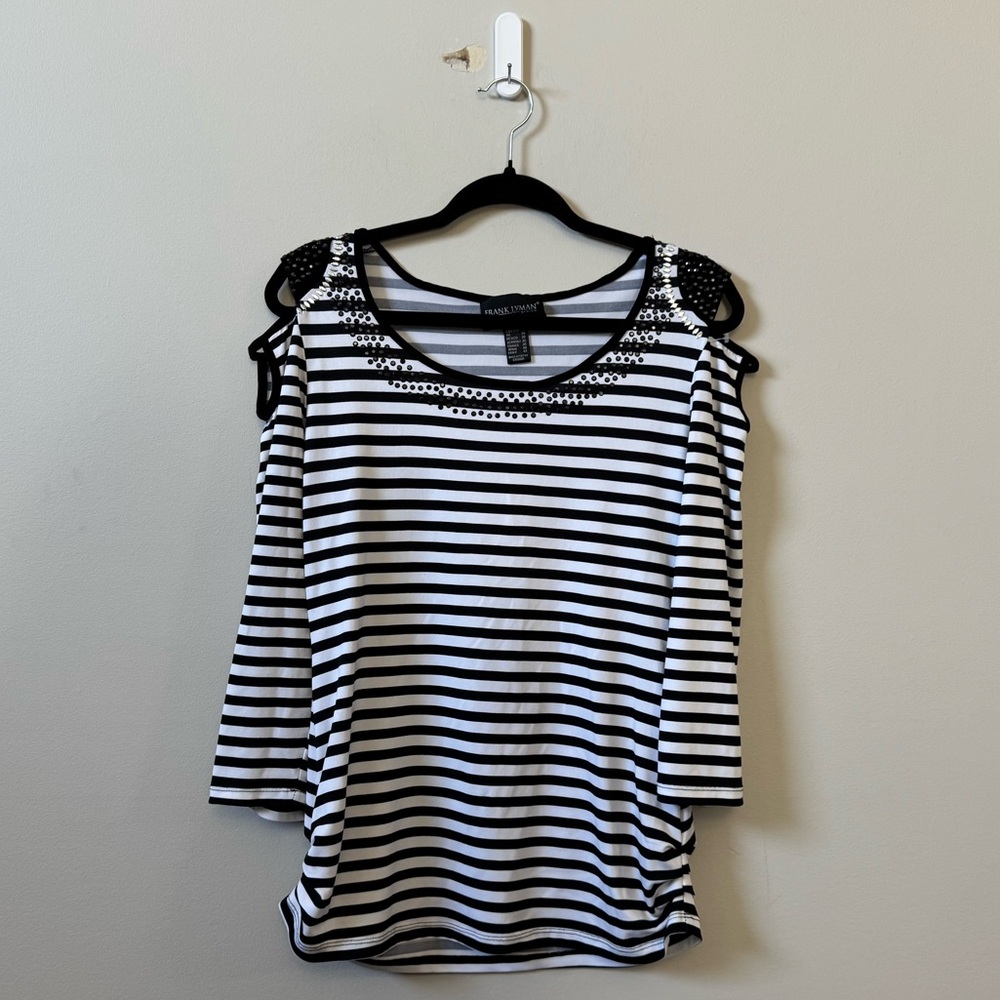 Frank Lyman white black stripe rhinestone open shoulder 3/4 sleeve top